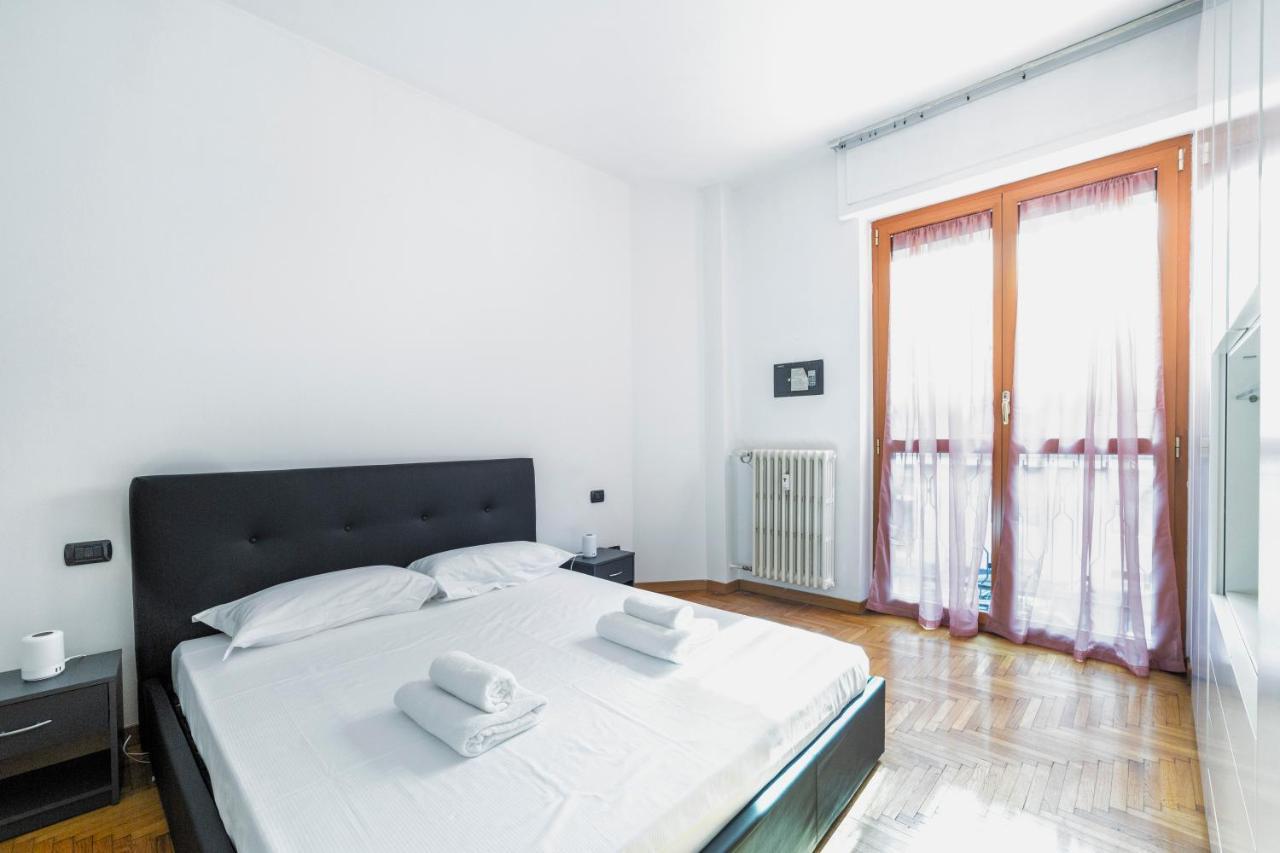 Cenisio M5 Lovely Apartment - With Balcony! 밀라노 외부 사진